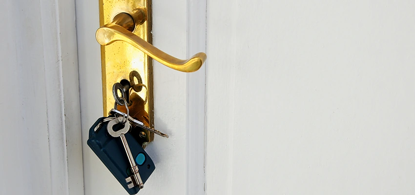 Broken Door Key Extraction in Rosemont, CA